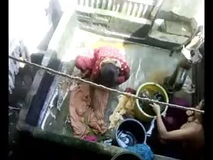 पर्दे के पीछे 2 सेक् ...