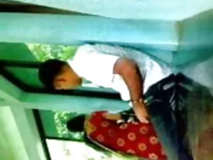 रटिग अंड लुट सेक्सी  ...