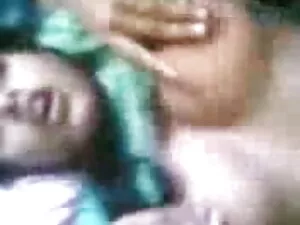 गले की बकवास सेक्सी  ...