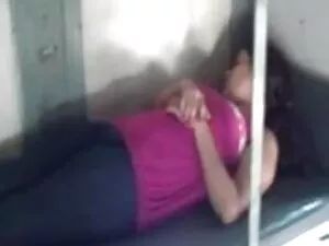 हॉट ऑफिस बेब दानी डे ...
