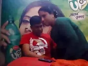 कमबख्त डिल्डो सेक्सी ...