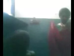 स्वीट ब्रुश मूवी हॉट ...