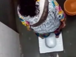 बड़ी गुदा छेद वाली छ ...