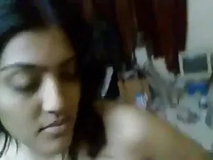 सेक्सी शॉर्ट बालों व ...