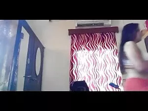 बिल्ली के साथ सेक्सी ...