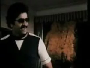 गेट पर रहते हैं - बि ...
