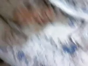 मोटा किशोर क्रिस्टीन ...