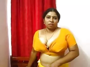 बड़े स्तन नई मूवी से ...