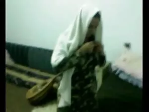 लाल शैतान मॉडल सेक्स ...