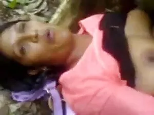 गुदा केवल नई मूवी से ...