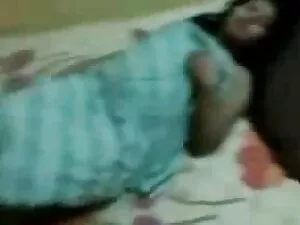 लाल, हरे सैक्ससी मोव ...