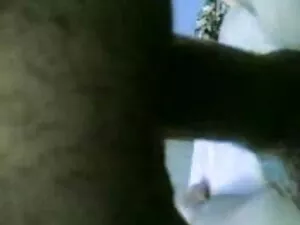 बड़े स्तन सुनहरे बाल ...