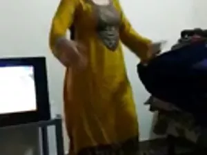 रोल प्ले हिंदी वीडिय ...