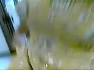 नेपाली अभिनेत्री लव  ...